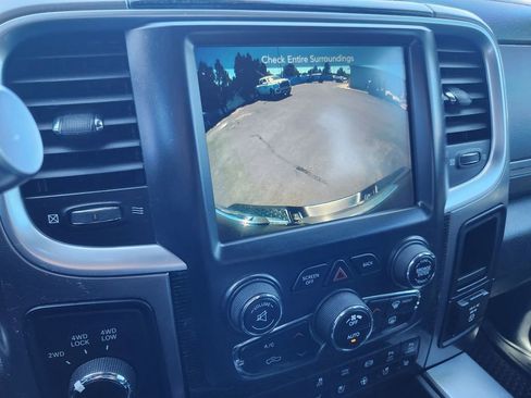 Used 2016 RAM 2500 Limited AWD/4WD image 17