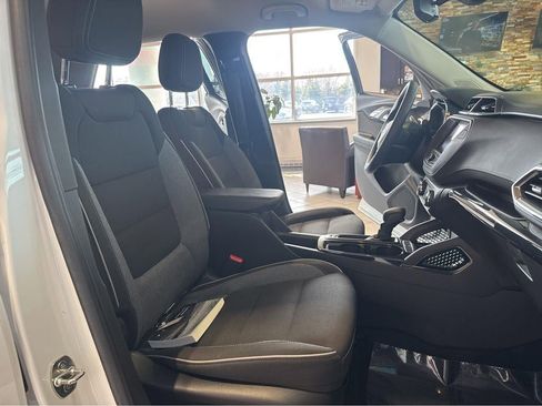 Used 2023 Chevrolet TrailBlazer LT image 29