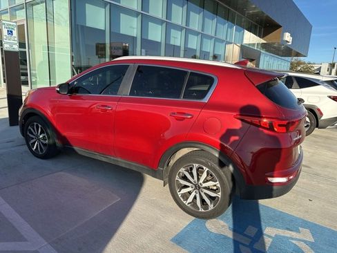 Used 2019 Kia Sportage EX image 6
