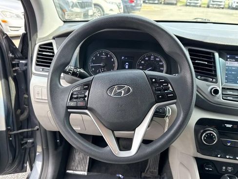 Used 2018 Hyundai Tucson SEL image 18
