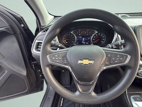 Used 2020 Chevrolet Equinox LT AWD/4WD image 23