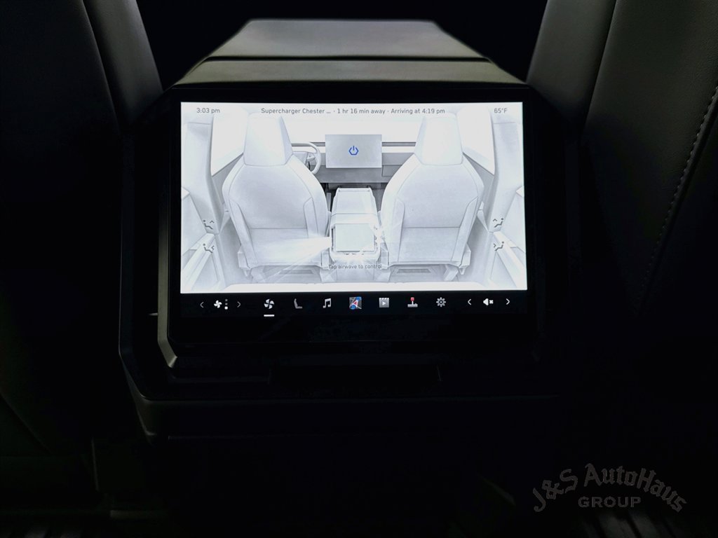 Used 2024 Tesla Cybertruck Cyberbeast AWD/4WD image 32