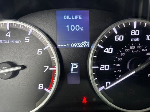 Used 2018 Acura ILX FWD image 18