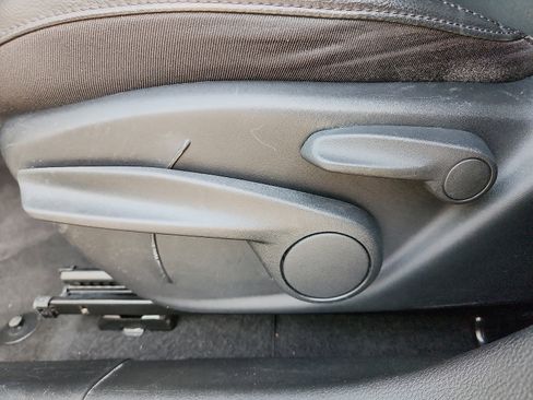 Used 2023 Jeep Compass Trailhawk image 14