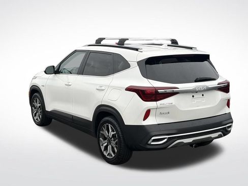 Used 2022 Kia Seltos EX AWD/4WD image 6