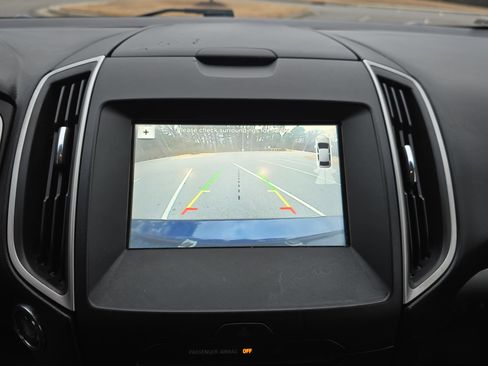 Used 2016 Ford Edge SEL w/ Equipment Group 201A image 22