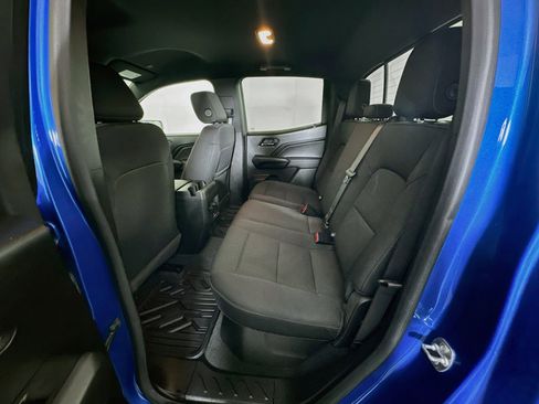 Used 2024 Chevrolet Colorado LT w/ LT Convenience Package II RWD image 29