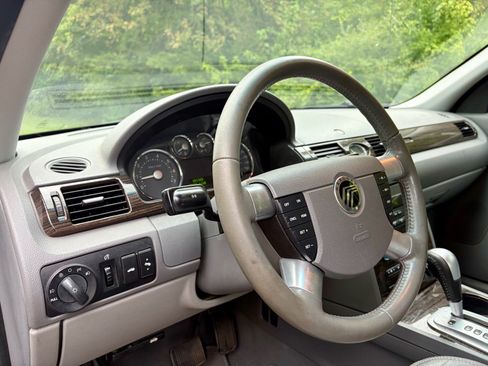 Used 2007 Mercury Montego Luxury FWD image 13
