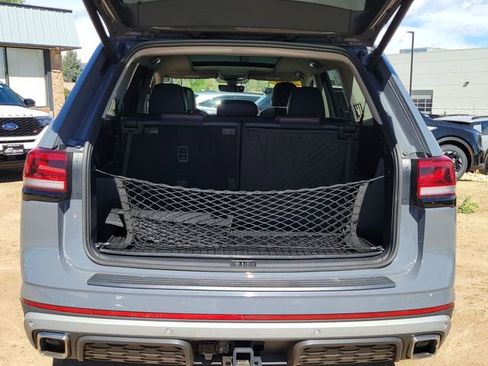 Used 2024 Volkswagen Atlas Peak Edition SE AWD/4WD image 20