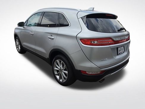 Used 2016 Lincoln MKC Select w/ Select Plus Package FWD image 4