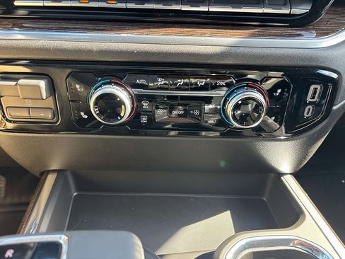 New 2026 GMC Sierra 1500 Elevation w/ Preferred Package image 14