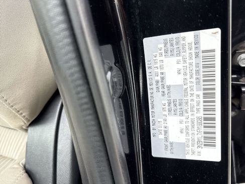 Used 2015 MAZDA MAZDA3 i Touring w/ Technology Package image 43