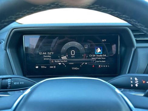 Used 2025 GMC Terrain Elevation image 26