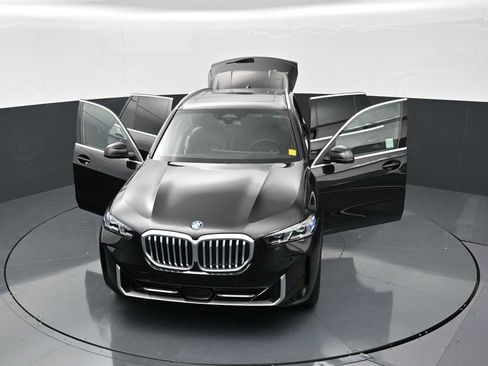 Used 2026 BMW X5 xDrive40i w/ Climate Comfort Package AWD/4WD image 33
