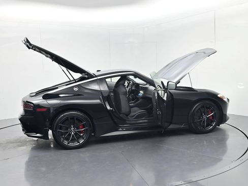 Used 2024 Nissan Z Performance w/ Floor Mat Package RWD image 72