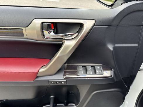 Used 2021 Lexus GX 460 Premium image 40