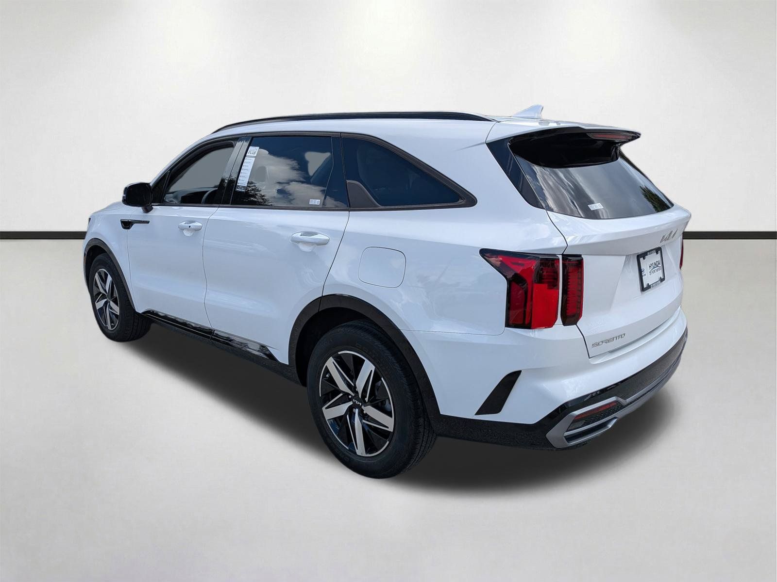 Used 2023 Kia Sorento S FWD image 6