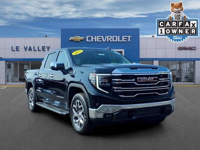 Used 2022 GMC Sierra 1500 SLT w/ SLT Premium Plus Package