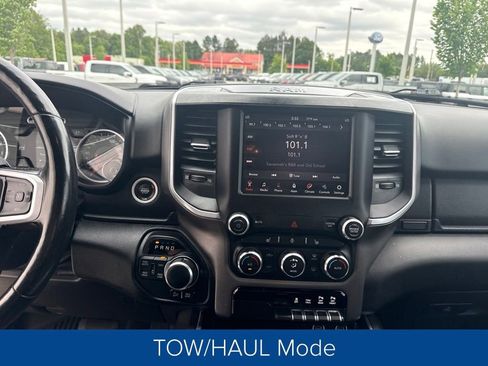 Used 2019 RAM 1500 Big Horn AWD/4WD image 18