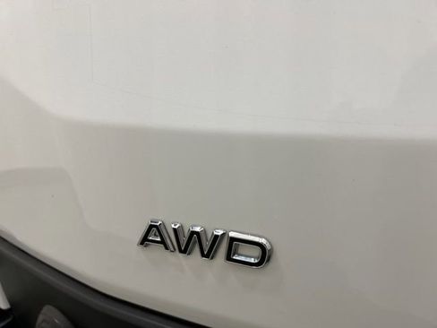 Used 2025 Ford Transit 250 148 High Roof Extended AWD image 18