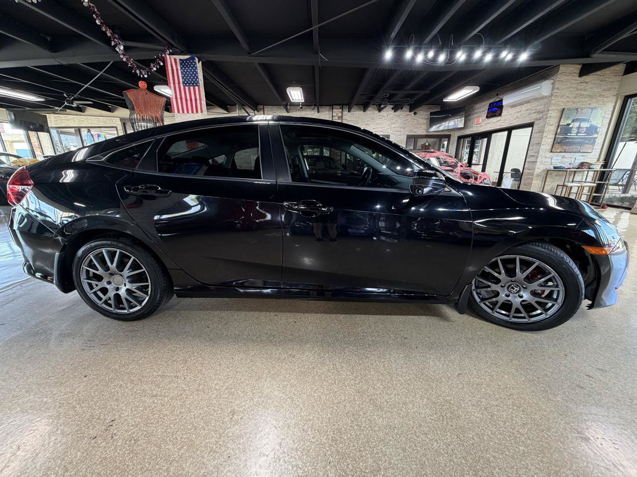 Used 2016 Honda Civic EX-T image 8