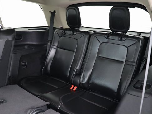 Used 2022 Lincoln Aviator Reserve image 22