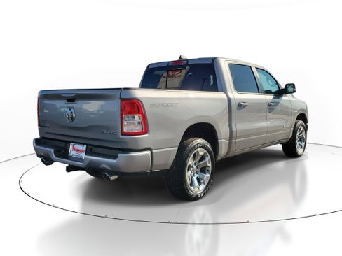 Used 2022 RAM 1500 Big Horn AWD/4WD image 4