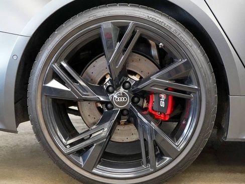 Used 2022 Audi RS 6 AWD/4WD image 15