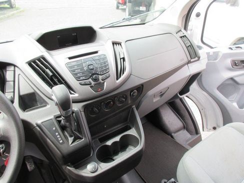 Used 2019 Ford Transit 350 XLT RWD image 9