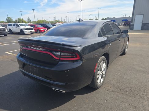 Used 2020 Dodge Charger SXT AWD/4WD image 5