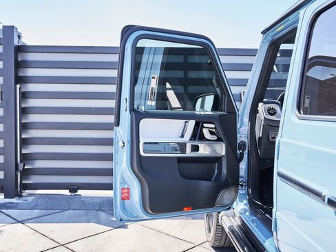 Used 2025 Mercedes-Benz G 63 AMG 4MATIC image 30