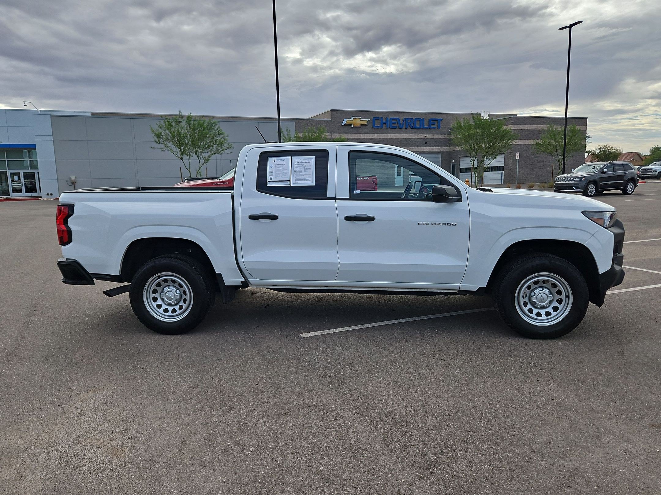 Used 2025 Chevrolet Colorado W/T w/ Advanced Trailering Package RWD image 6
