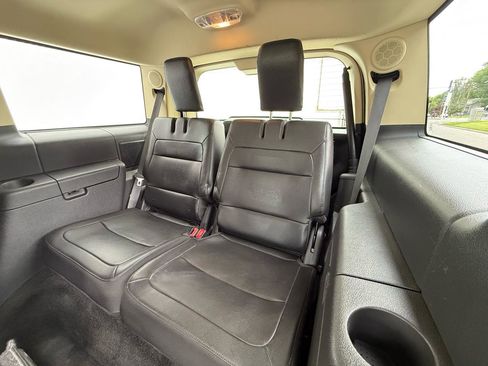 Used 2016 Ford Flex Limited AWD/4WD image 5