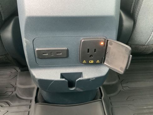 Used 2025 Ford Maverick XLT w/ XLT Luxury Package FWD image 56