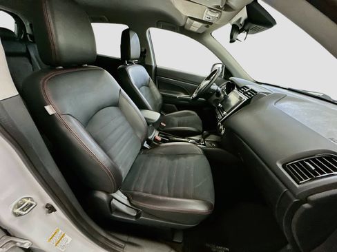 Used 2024 Mitsubishi Outlander Sport AWD image 31