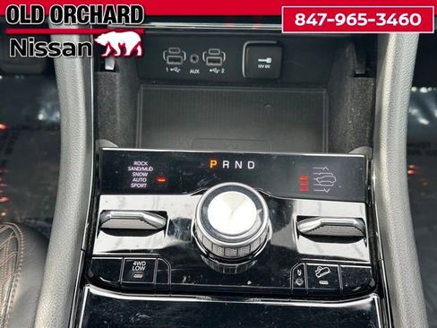 Used 2021 Jeep Grand Cherokee L Summit w/ Advanced Protech Group IV AWD/4WD image 24