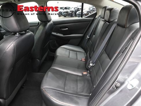 Used 2023 Nissan Sentra SR w/ SR Premium Package FWD image 21