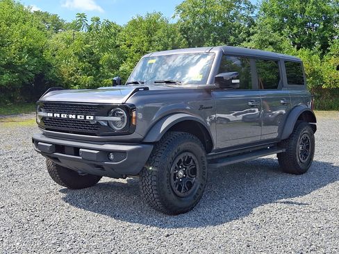 Used 2021 Ford Bronco Wildtrak AWD/4WD image 3