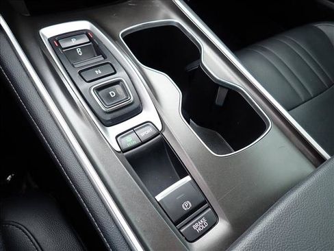 Used 2021 Honda Accord Touring image 18