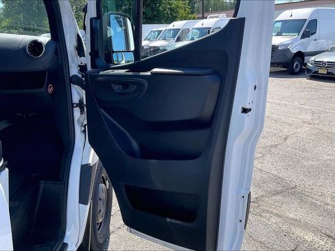 Used 2026 Mercedes-Benz Sprinter 3500 image 15