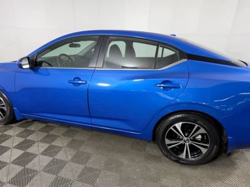 Used 2022 Nissan Sentra SV FWD image 7