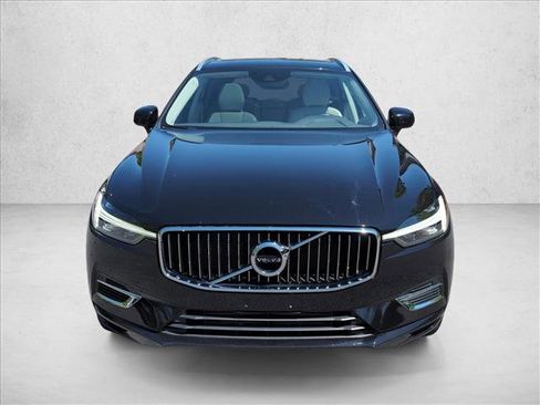 Used 2021 Volvo XC60 T8 Inscription Expression w/ Climate Package AWD/4WD image 2