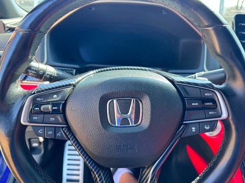 Used 2018 Honda Accord Sport image 18