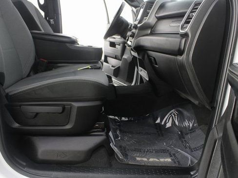 Used 2024 RAM 2500 Big Horn w/ Bed Utility Group image 19