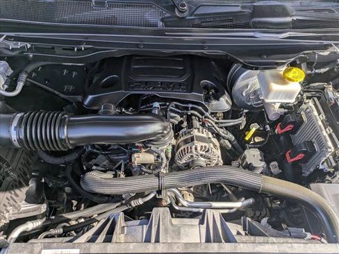Used 2019 RAM 1500 Big Horn AWD/4WD image 22