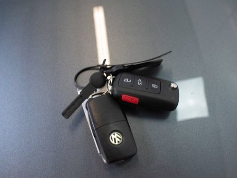 Used 2019 Volkswagen Passat 2.0T Wolfsburg FWD image 25