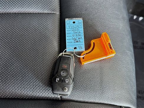 Used 2022 Ford F250 Lariat image 38