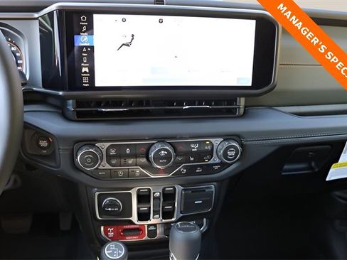 New 2025 Jeep Gladiator Mojave w/ Safety Group image 21