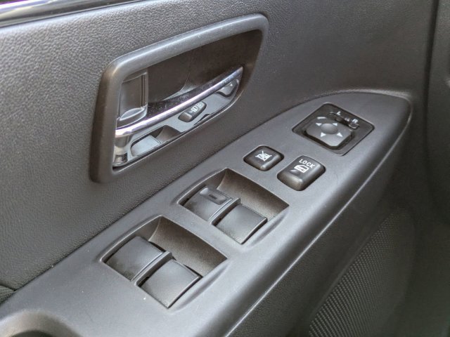 Used 2025 Mitsubishi Outlander Sport ES AWD/4WD image 23
