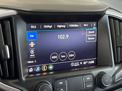 Used 2024 GMC Terrain AT4 w/ LPO, Floor Liner Package AWD/4WD image 25